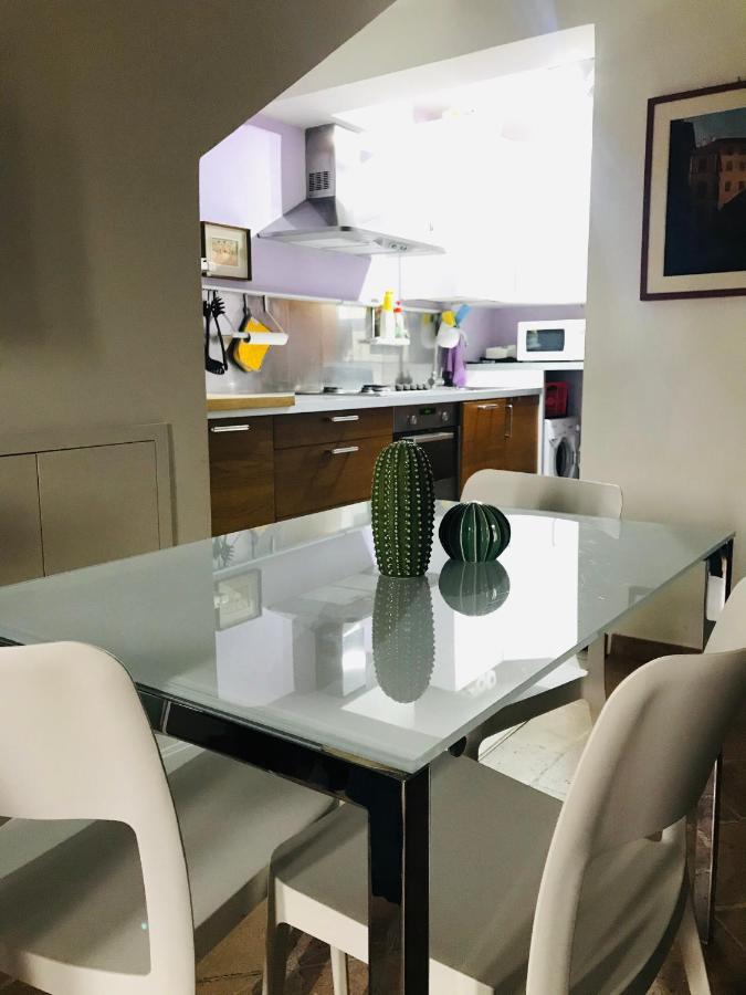 Lo Squero Rooms And Apartments Фано Екстериор снимка